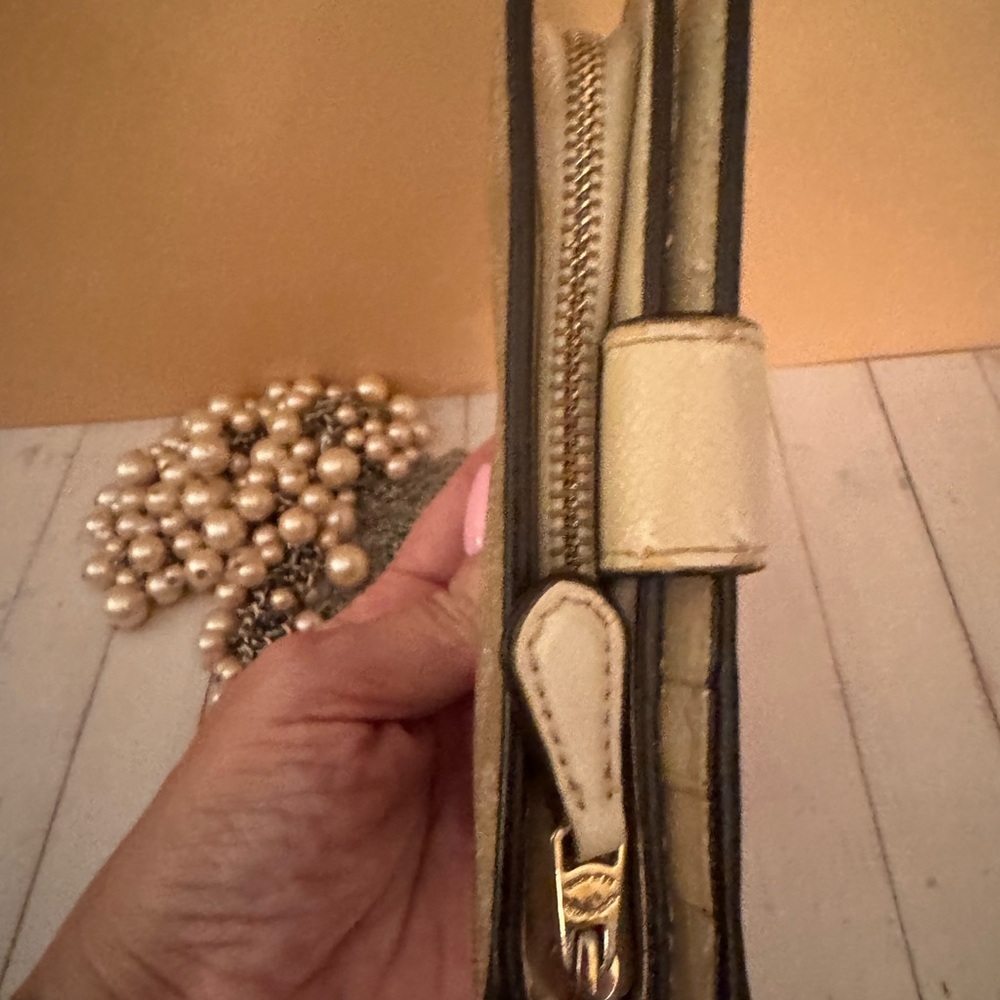 Coach Beige and Gold Women's Wallet - Picture 7 of 11